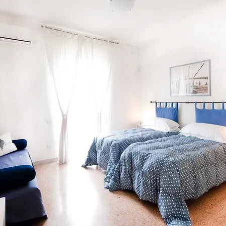 A Due Passi Bed and Breakfast Φόρτε ντε Μάρμι
